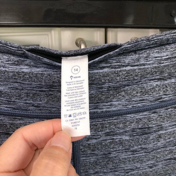 Ivivva by Lululemon reversible girls leggings 🍋 - Picture 11 of 12